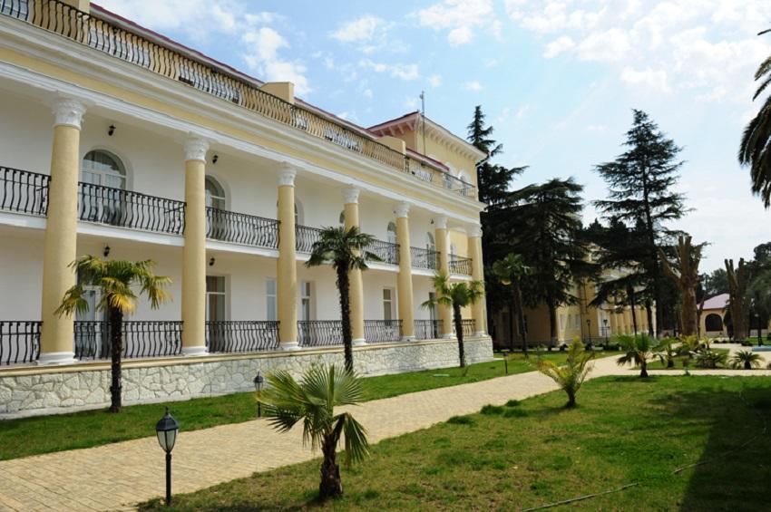 Hotel Lazurniy Bereg Gagra Exteriér fotografie
