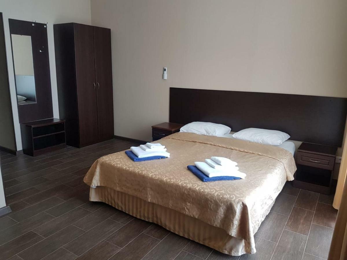 Hotel Lazurniy Bereg Gagra Exteriér fotografie
