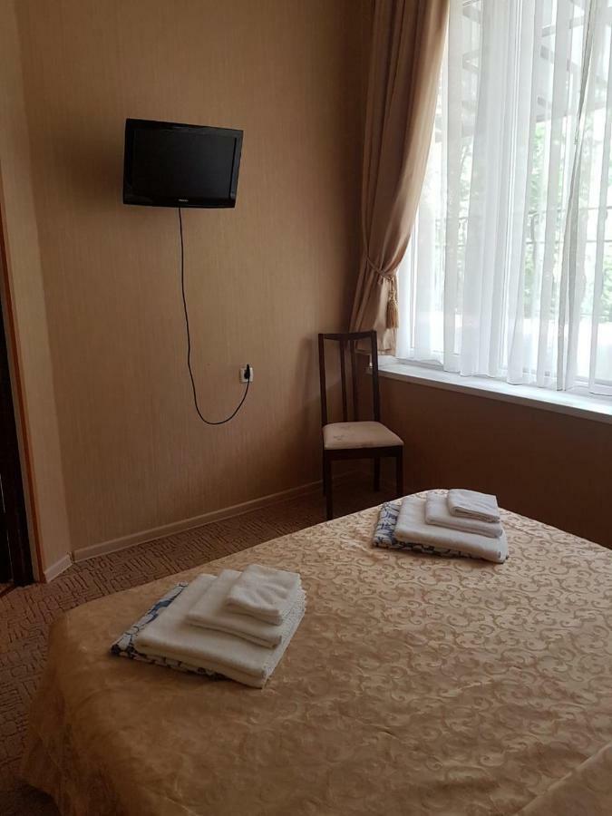 Hotel Lazurniy Bereg Gagra Exteriér fotografie