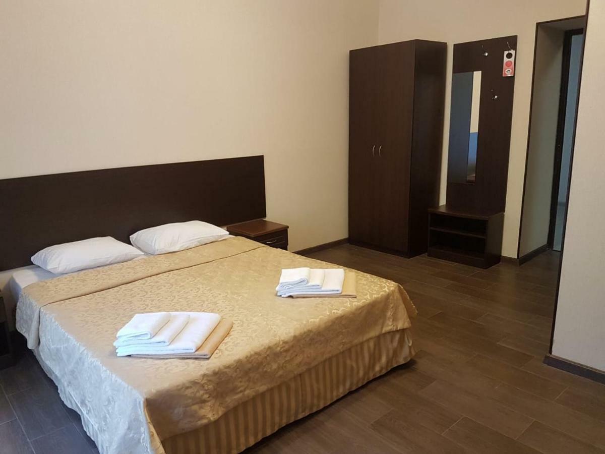 Hotel Lazurniy Bereg Gagra Exteriér fotografie