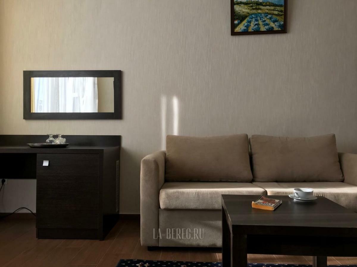 Hotel Lazurniy Bereg Gagra Exteriér fotografie