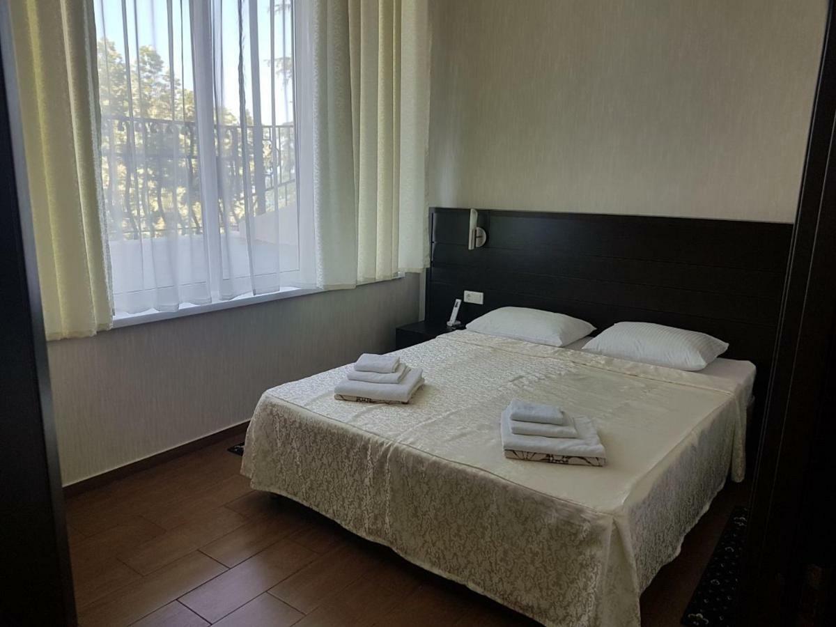 Hotel Lazurniy Bereg Gagra Exteriér fotografie